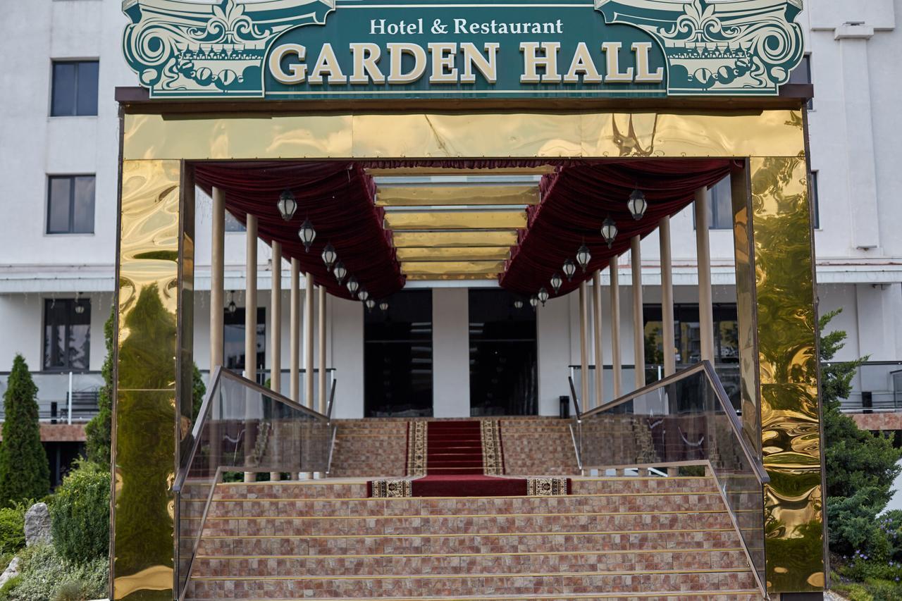 Garden Hall Ternopil Esterno foto